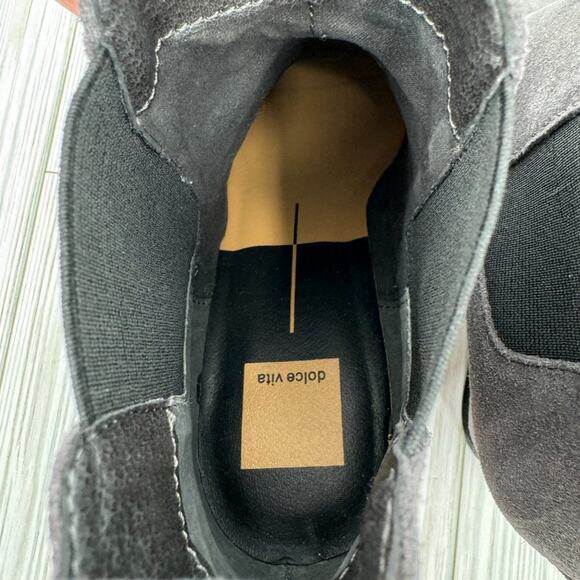 Dolce Vita gray suede leather wedge Chelsea pull on ankle boots 8.5 NEW - Picture 6 of 9